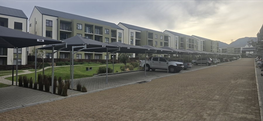 To Let 2 Bedroom Property for Rent in Admirals Park Western Cape